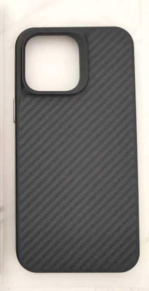 KVLR case with MagSafe